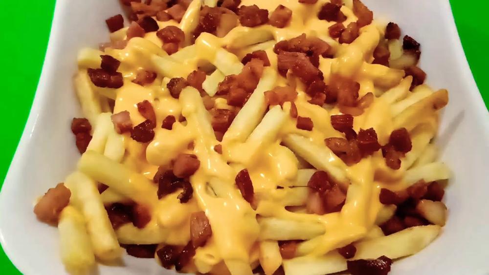 BATATA FRITA COM CHEDDAR